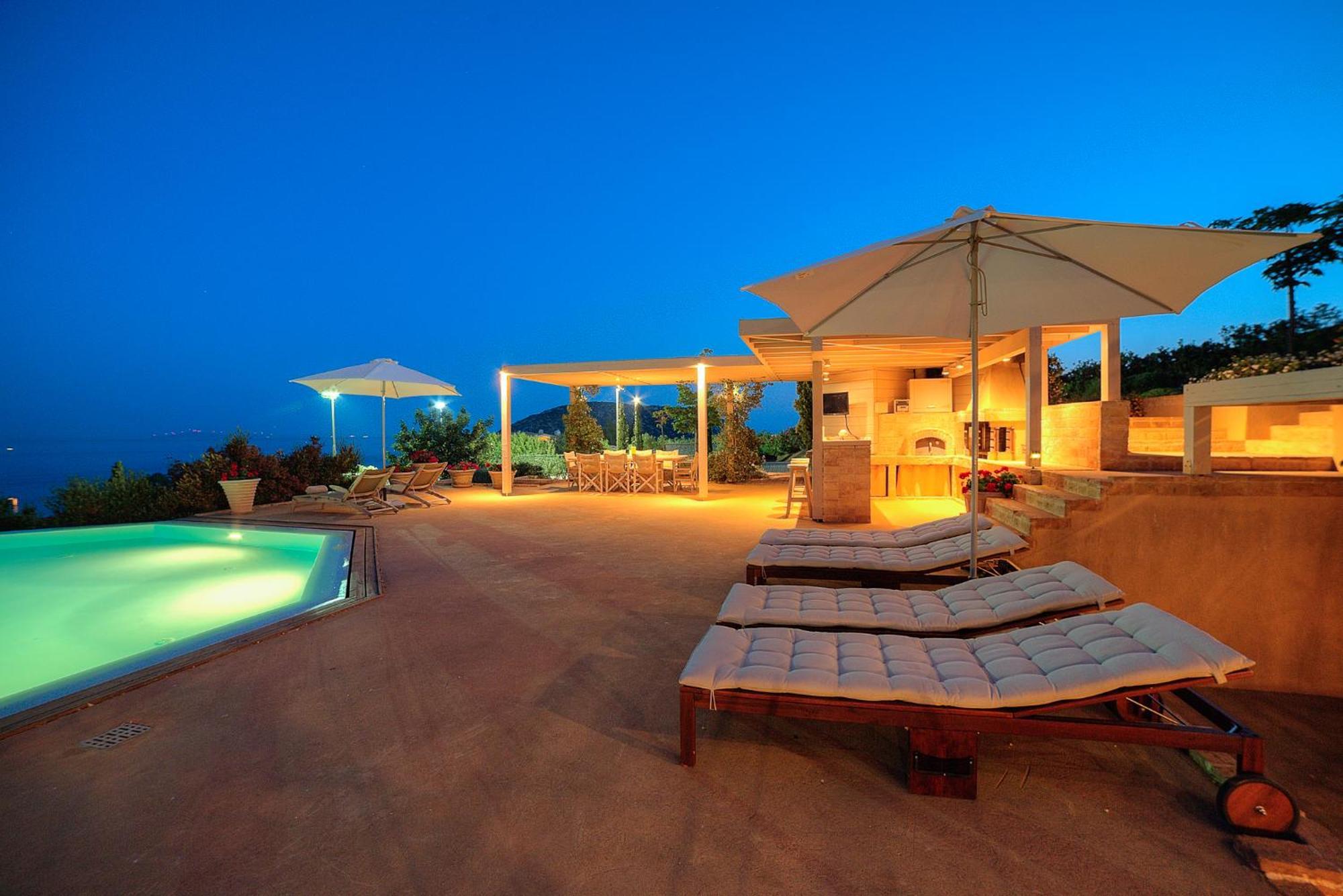 Lyciponon Villa อานาวีซอส ภายนอก รูปภาพ