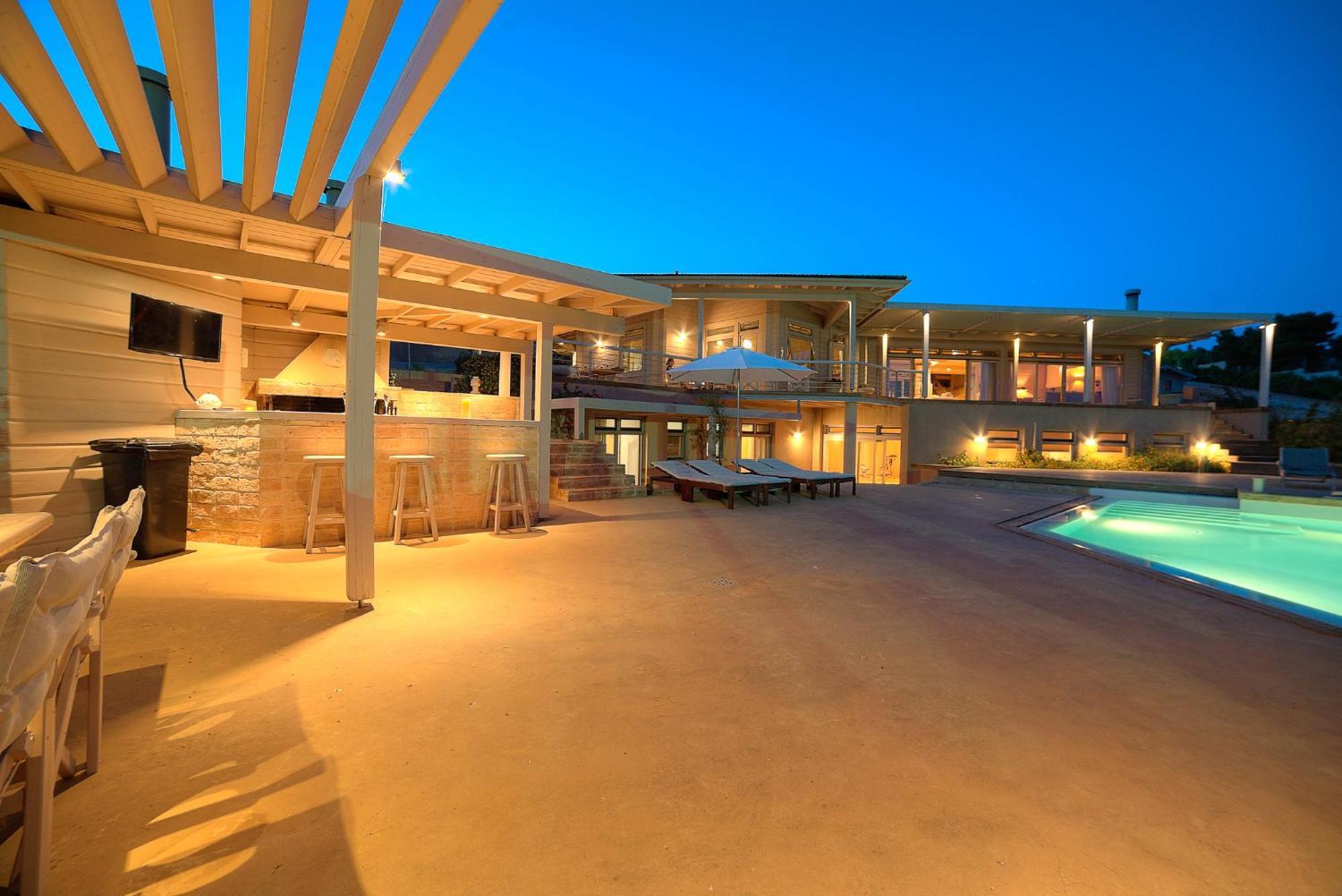 Lyciponon Villa อานาวีซอส ภายนอก รูปภาพ