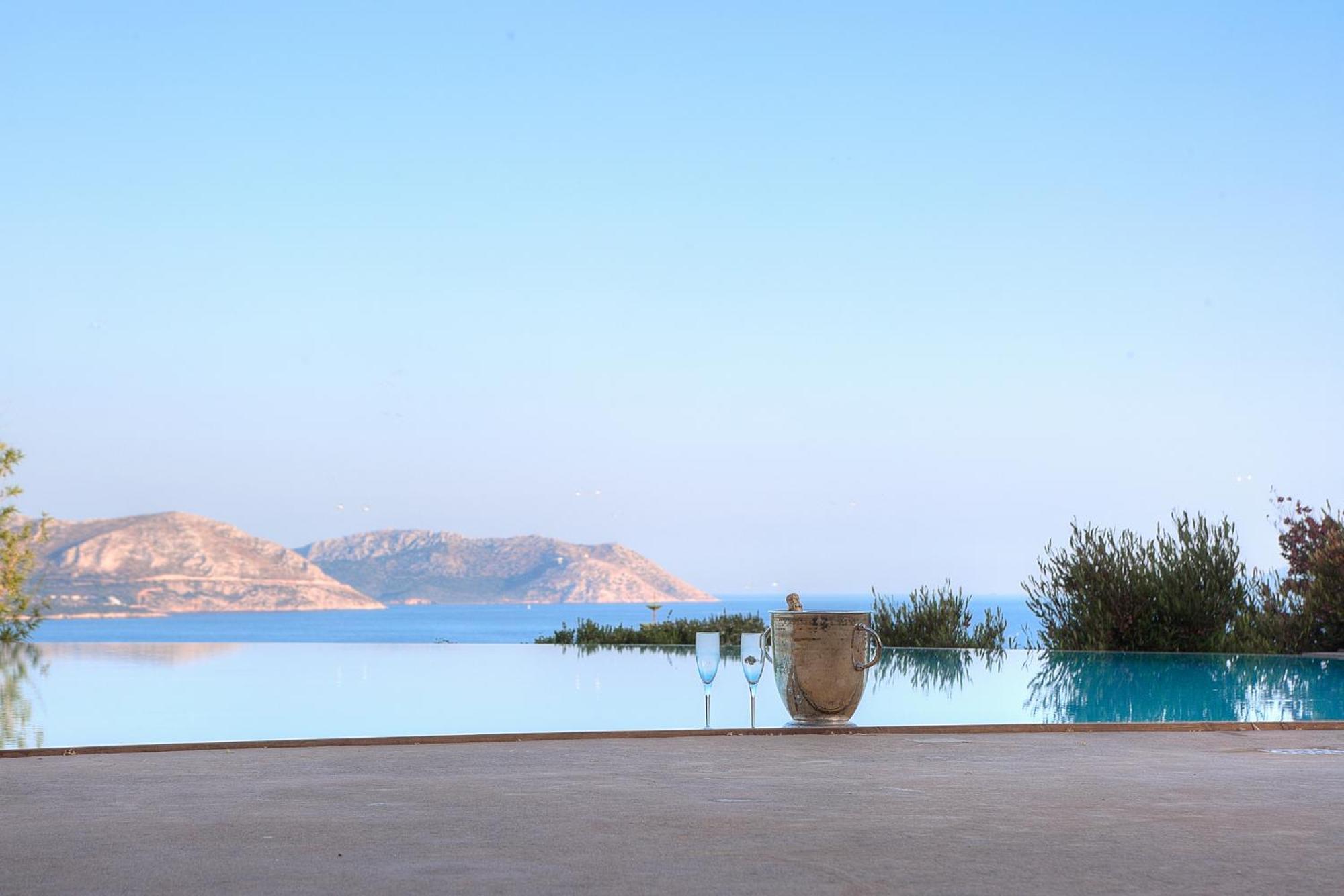 Lyciponon Villa อานาวีซอส ภายนอก รูปภาพ